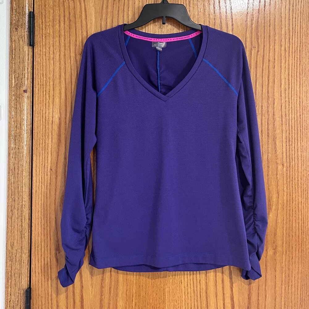 Skechers "Go Like Never Before" womens size M long sleeve top